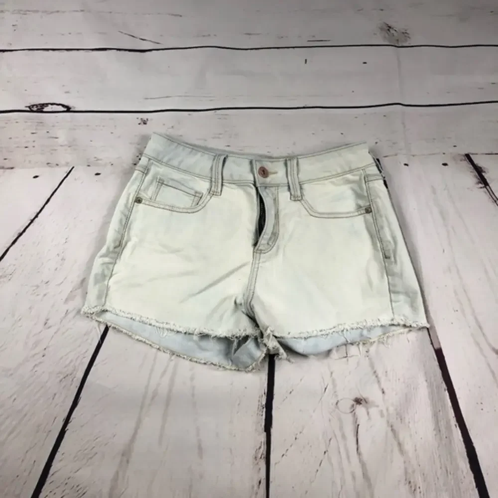Arizona Light Wash Jean Shorts